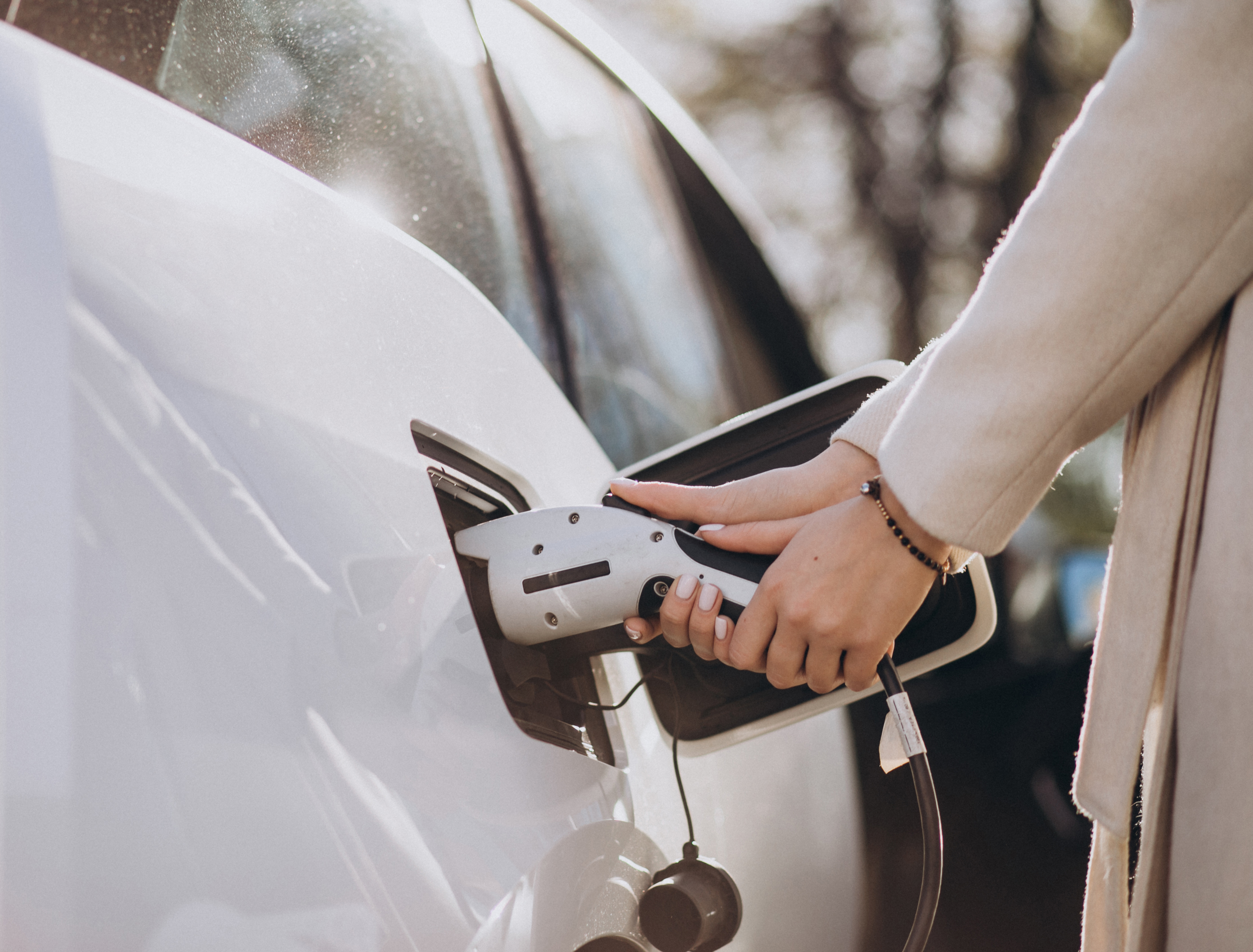 Charge Module S - the first automotive-ready powerline module on the ...